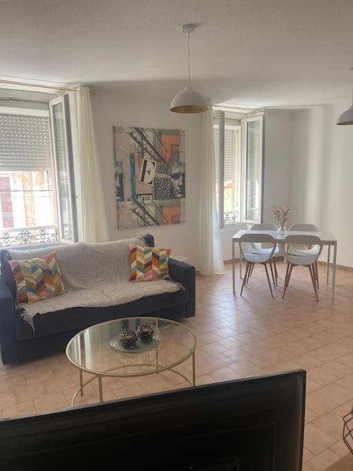 Appartement A 100 M De La Gare Port-de-Bouc Exteriér fotografie
